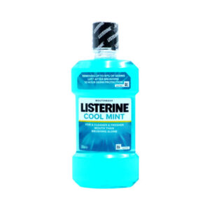 86612120Listerine20Cool20Mint.jpg Listerine Mouthwash - Cool Mint - 500ml